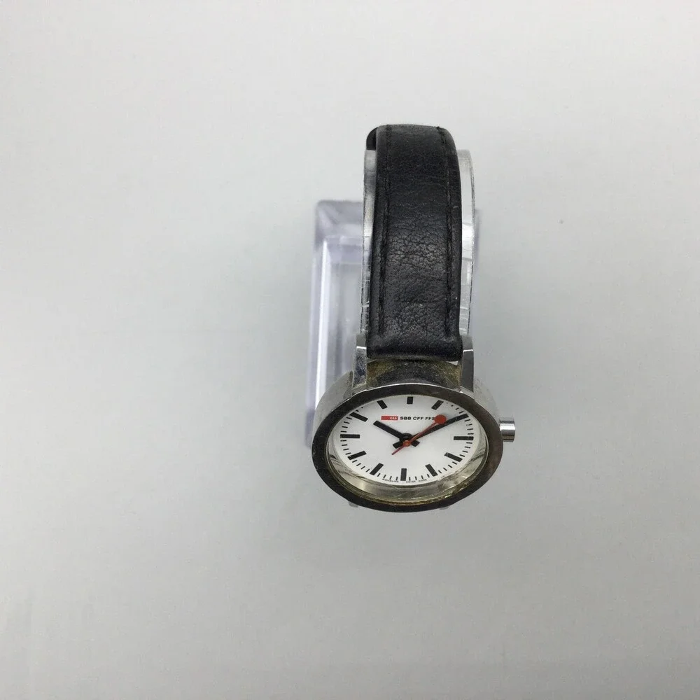 Mondaine Railways SBB CFF FFS Women Watch 26mm Stainless Leather New Battery